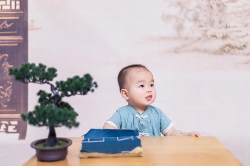 灌云怀孕多久会小腹隆起